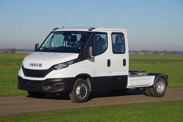 IVECO Daily chassis cabine