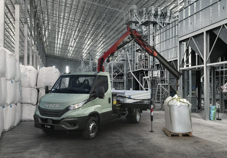 Iveco vrachtwagens in werkomgeving